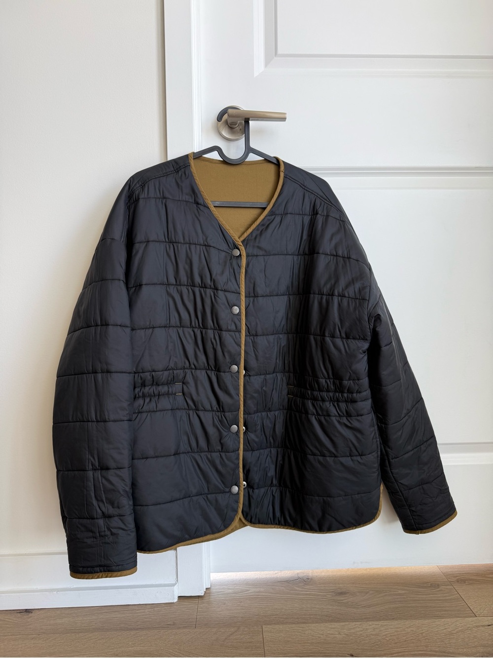 Black Reversible Women’s Puffer Jacket